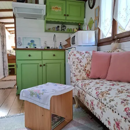 Vakantiehuis Roulotte Fleur Des Champs *