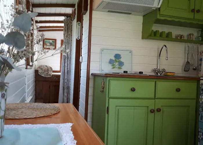 Roulotte Fleur Des Champs * Sigalens