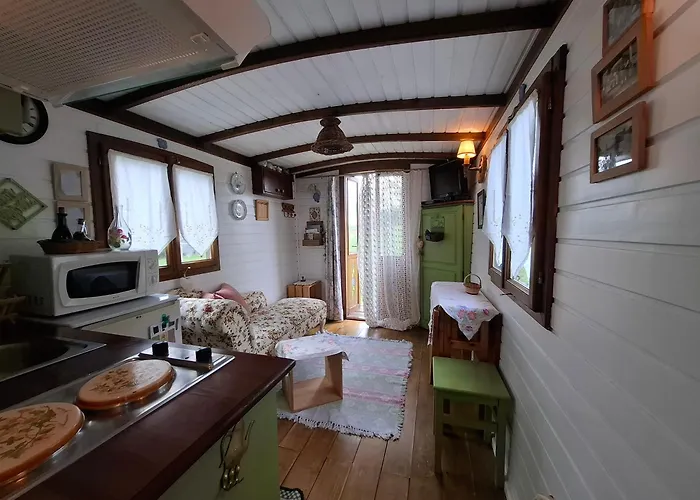 Roulotte Fleur Des Champs